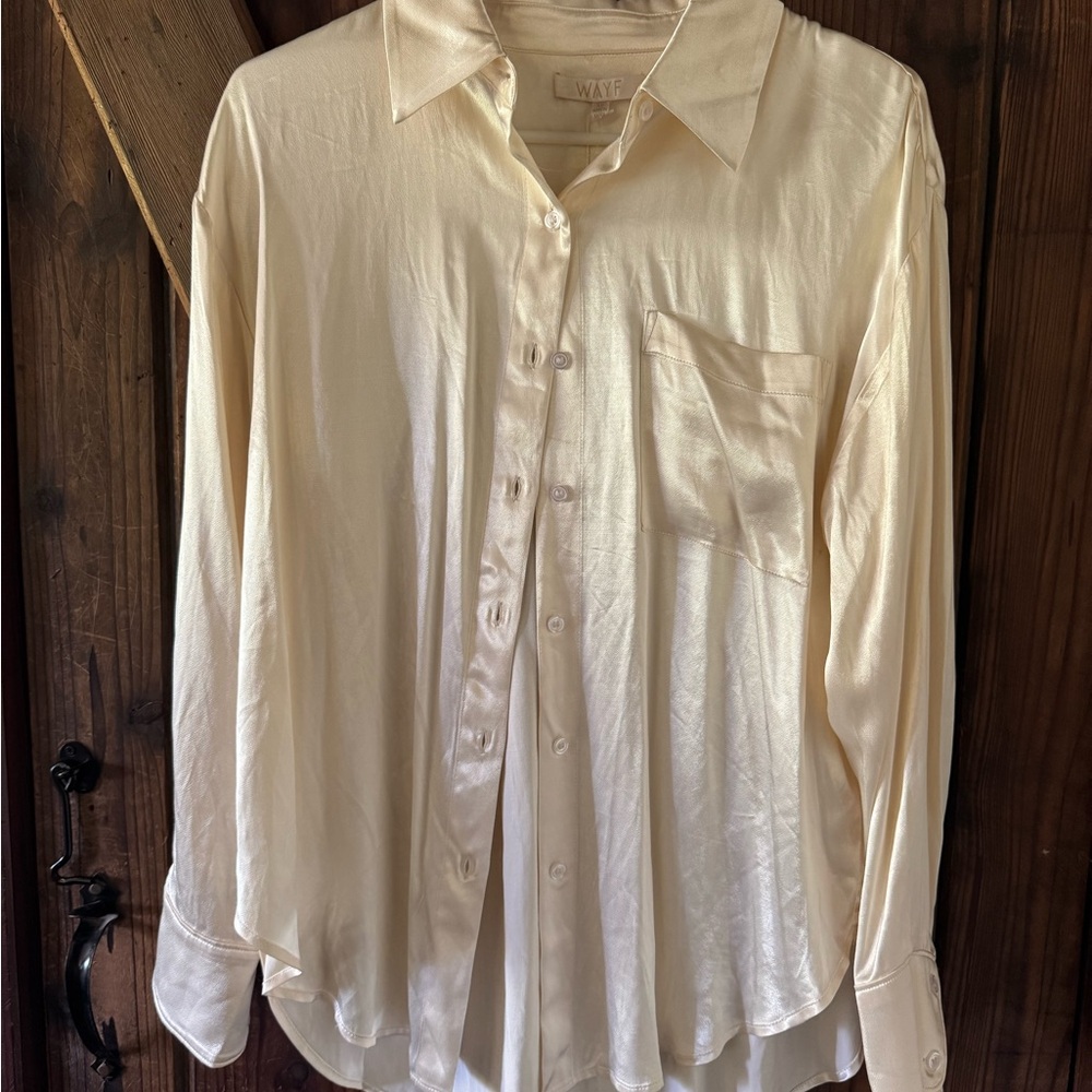Wayf Cream Casual Button Down Shirt Size XS